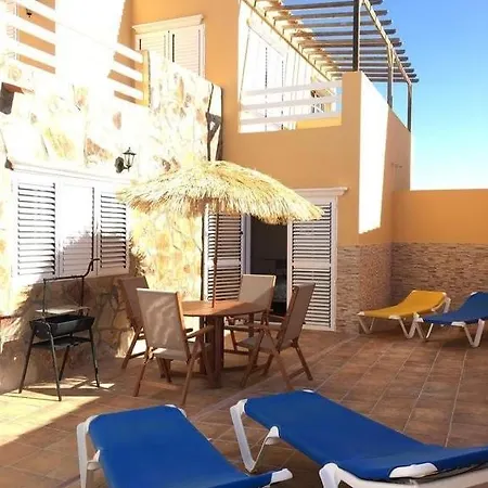 Hébergement de vacances Urb Bella Vista 44 *